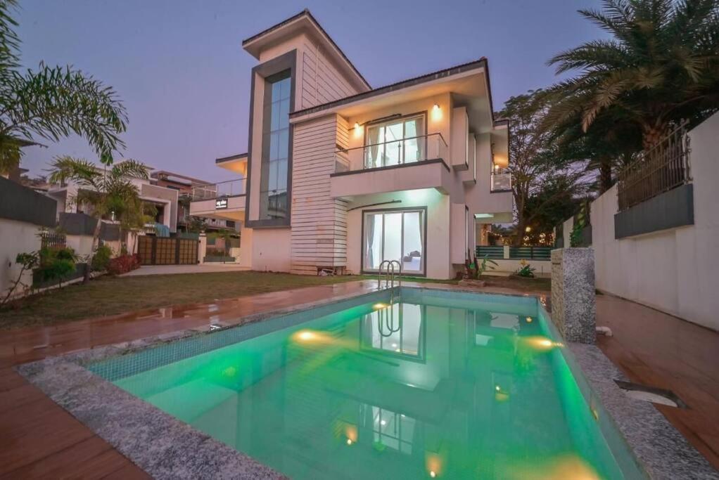 Royal Paradise Villa Lonavala Kültér fotó